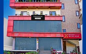 Townhouse Prince Chowk Near Railway Station